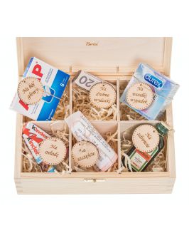 Topper na tort ROCZEK urodziny biały