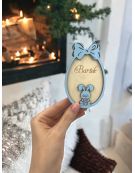 Niebieskie jajko z imieniem pisanka wielkanocna