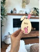 Różowe jajko z imieniem z uszami pisanka wielkanocna