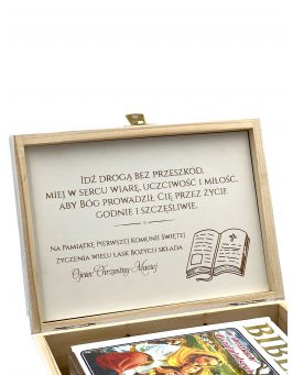 Pudełko + Biblia na Komunię pismo święte, 22x16, kolor biały, grawer