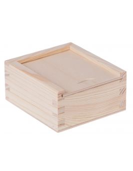 Drewniane pudełko na pendrive