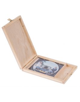 Drewniane pudełko na płyty CD i pendrive z zapięciem