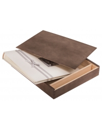 Pudełko drewniane na album i pendrive, kolor ciemny brąz