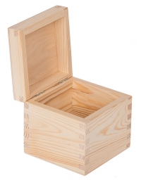 Drewniane pudełko 11x11x10,5cm
