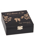 Drewniane pudełko 16x16, kolor czarny z grawerem na walentynki