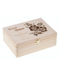 Drewniana herbaciarka 6 Dzień Kobiet, grawer