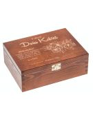 Herbaciarka drewniana 6, kolor orzech Dzień Kobiet, grawer