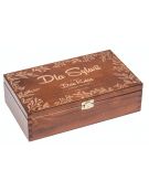 Herbaciarka drewniana 8, kolor orzech Dzień Kobiet, grawer